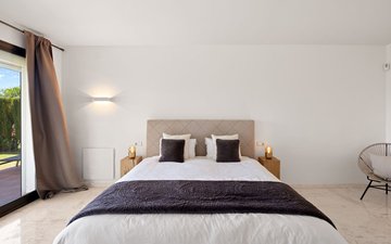 Property slide 23