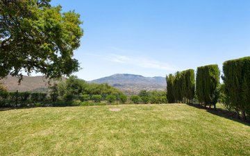 Property slide 39