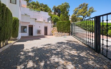 Property slide 42