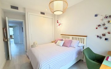 Property slide 25