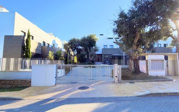 Property slide 60