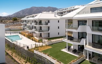 Property slide 31