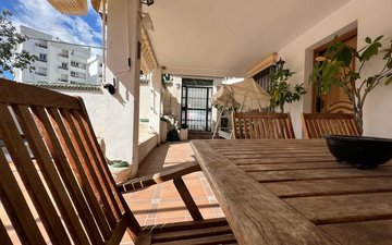 Property slide 22