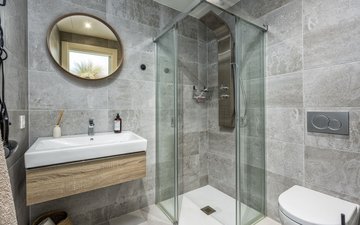 Property slide 16