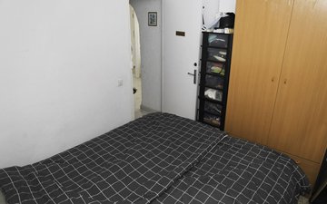 Property slide 14