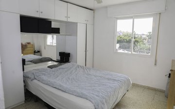 Property slide 18