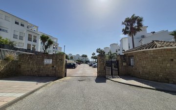 Property slide 44