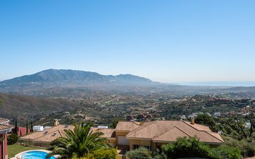 Property slide 46