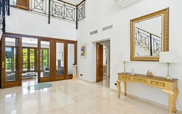 Property slide 20