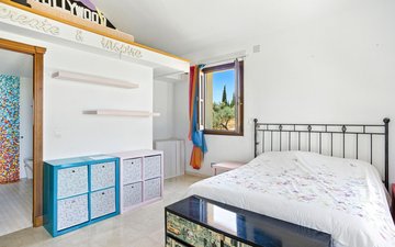 Property slide 49