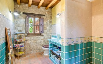 Property slide 72
