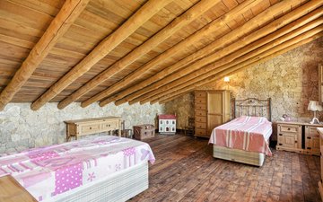 Property slide 73