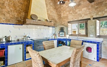Property slide 75