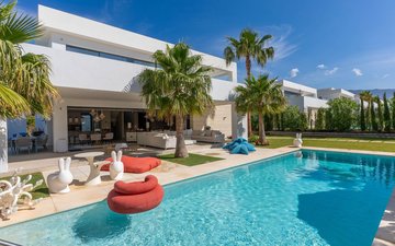 Property slide 92