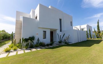 Property slide 94