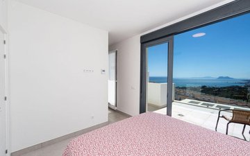 Property slide 21