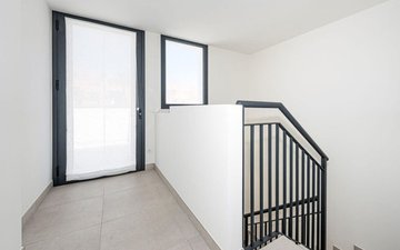 Property slide 22