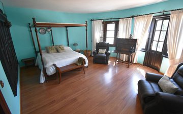 Property slide 21