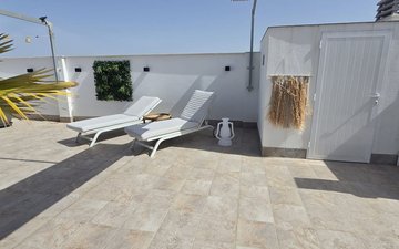 Property slide 22