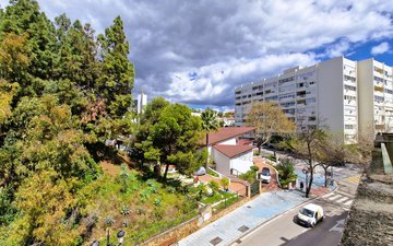 Property slide 14