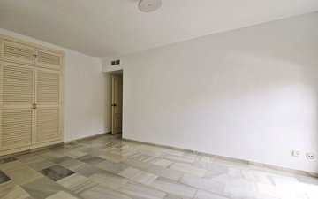 Property slide 28