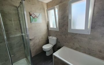 Property slide 21