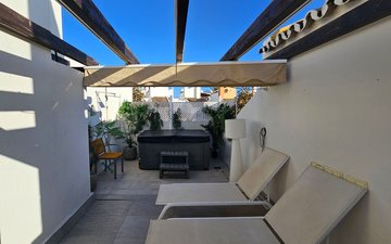 Property slide 17