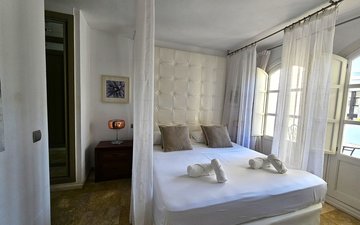 Property slide 8