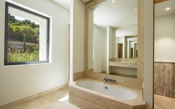 Property slide 17