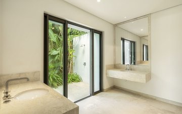 Property slide 18