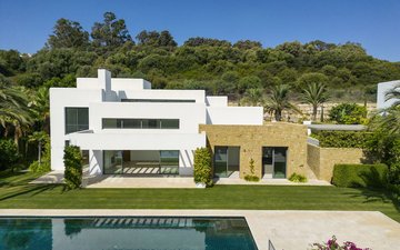 Property slide 24