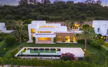 Property slide 25