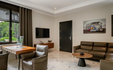 Property slide 17