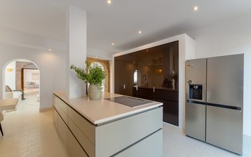 Property slide 9