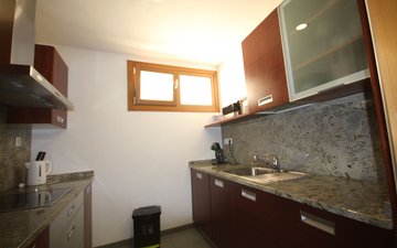 Property slide 10