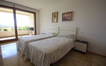 Property slide 14