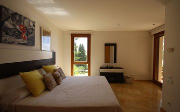 Property slide 17