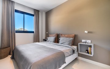Property slide 21