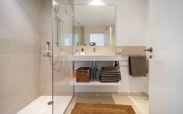 Property slide 24