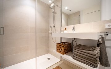 Property slide 25