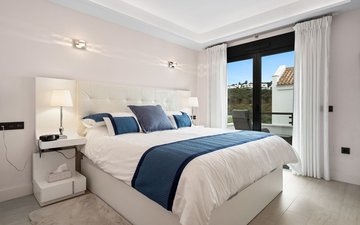 Property slide 14