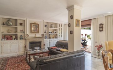 Property slide 17