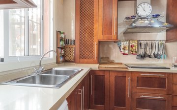 Property slide 38