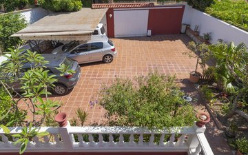Property slide 47