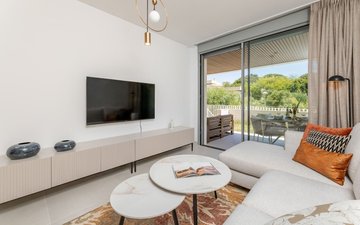 Property slide 4