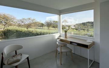 Property slide 4