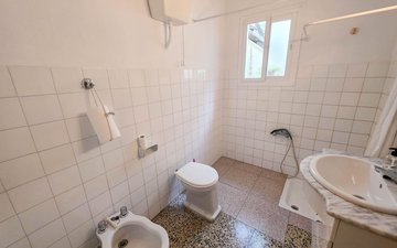 Property slide 14