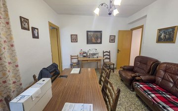 Property slide 17
