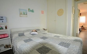 Property slide 16