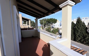 Property slide 18